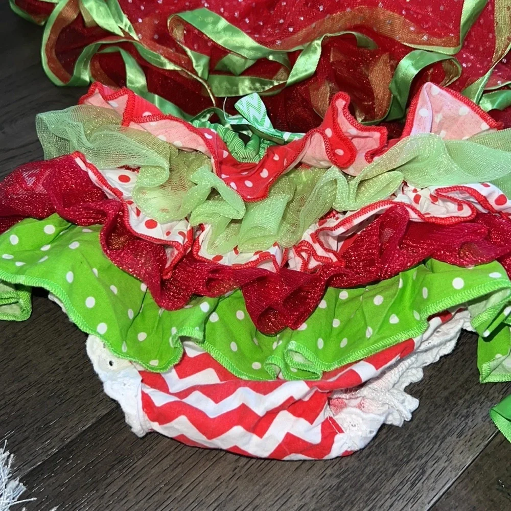Christmas tutu w/matching legwarmers, ruffle diaper cover, headband and onesie